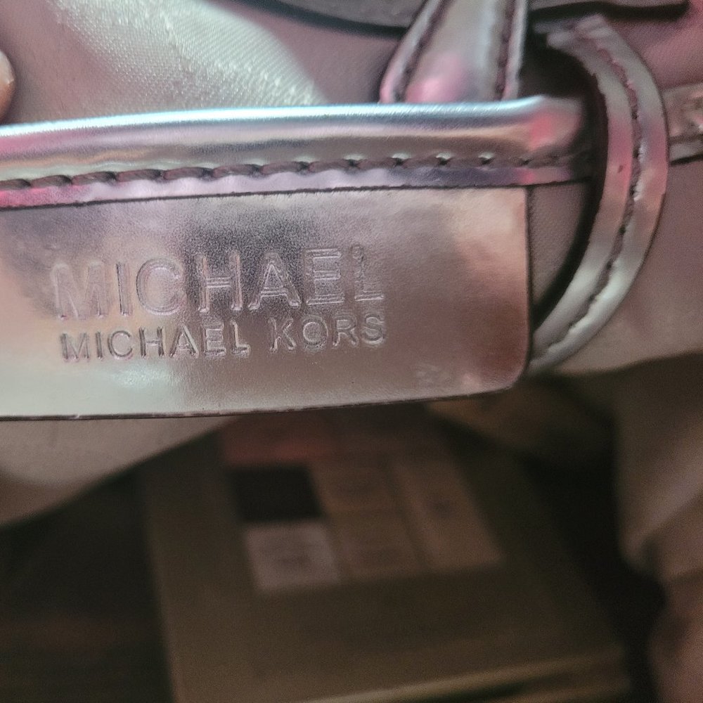 Michael kors purse